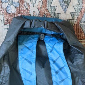 Ultra- Sil Dry Back Pack